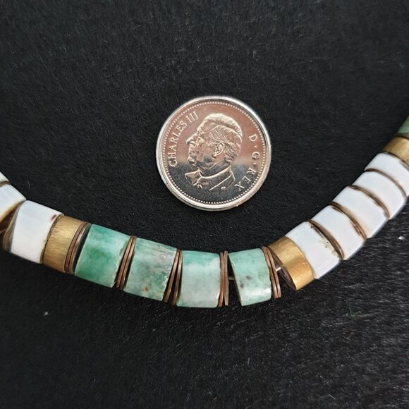 Vintage 1980s Southwestern Heishi-Style Shell & Chrysocolla Necklace - Picture 11 of 12